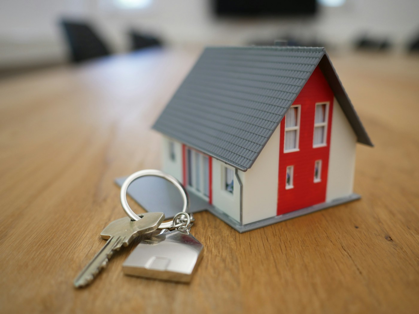 Apartment buildings and rental listings in Vancouver neighbourhoods